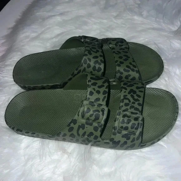 Freedom Moses flip flops 39-40 - Picture 2 of 4